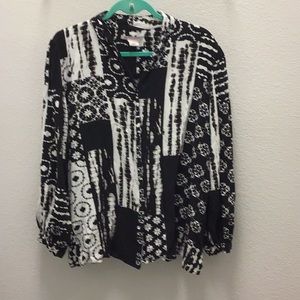 Black & white top with sparkling buttons